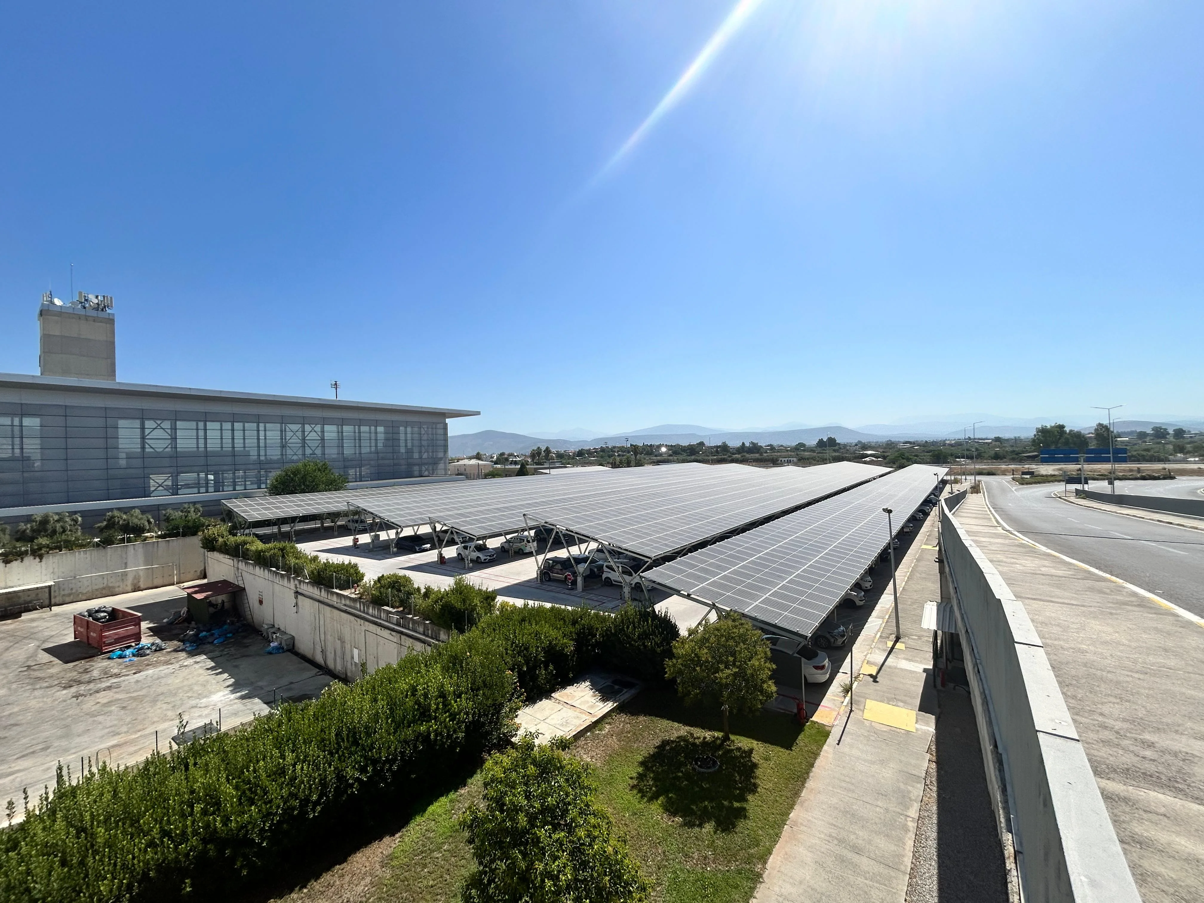 TAV Bodrum-Milas Havalimanı Carport GES - Otopark üzeri Çatı Tipi Sistem
